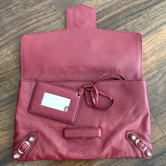 Balenciaga city clutch in burgundy - Picture 3 of 4